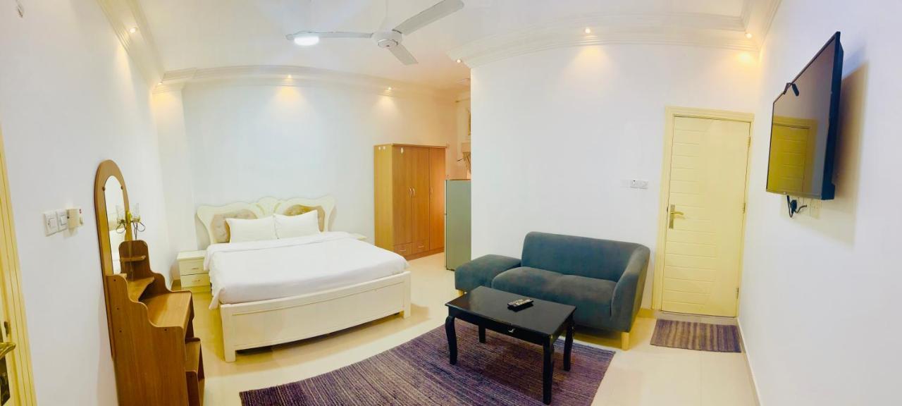 Al Tharya Furnished Apartments Awqad Bayt Fadil Esterno foto